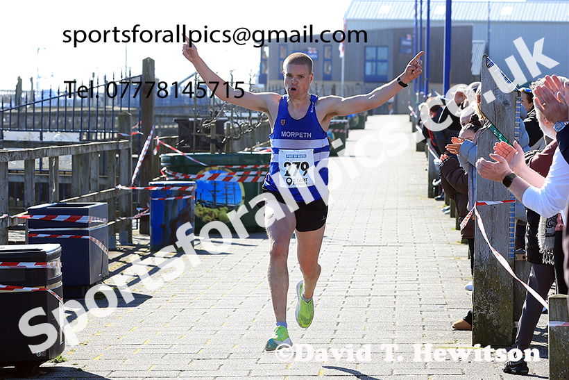 The 2025 Blyth 10k Road Race. Photo: David T. Hewitson/Sports for All Pics